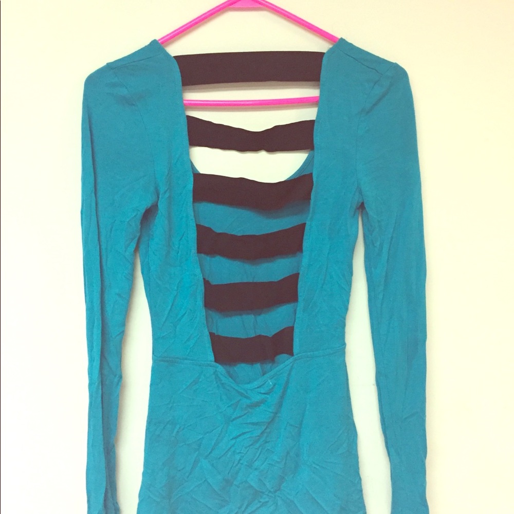 Teal fun backless shirt